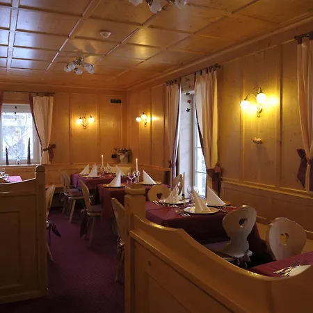 酒店 Alpstyle Albolina Wellness & Beauty 卡纳泽伊